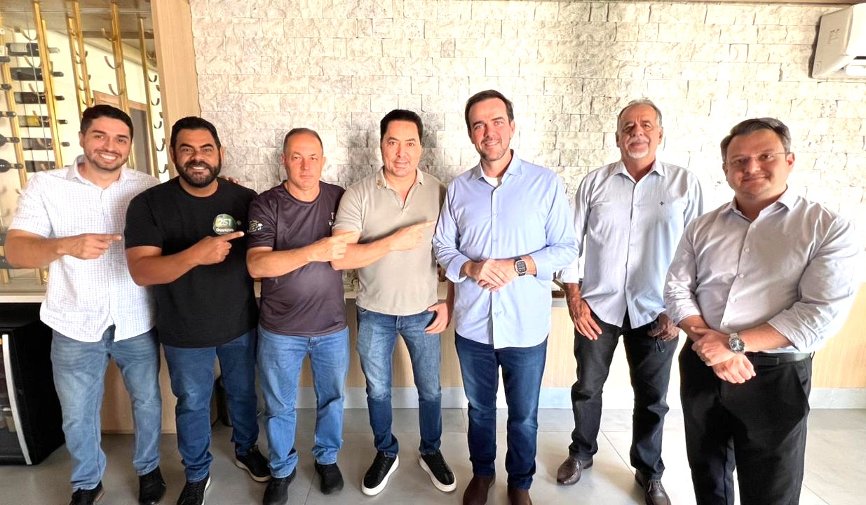 mendanha-amplia-apoio-em-goiania-com-adesao-de-secretarios-de-mabel