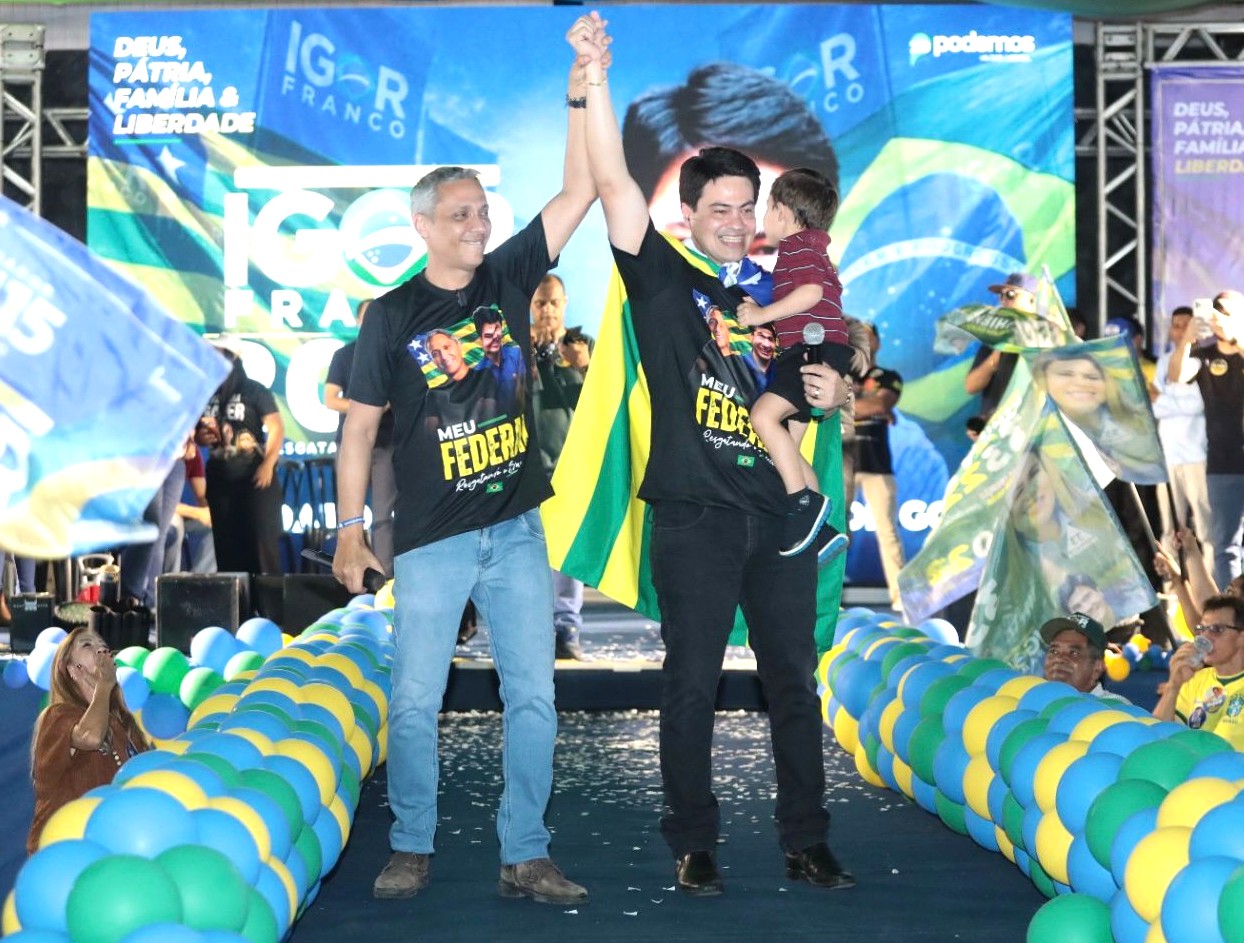 ao-lado-de-gayer,-igor-franco-oficializa-candidatura-a-deputado-federal