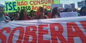 caso-ana-clara:-ativistas-protestam-no-tse-contra-decisao-de-mendonca