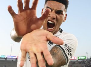 mundial-de-clubes:-botafogo-mostra-que-ainda-podemos-com-os-europeus