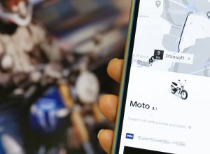 tarcisio-sanciona-lei-para-regulamentar-servico-de-mototaxi-em-sp