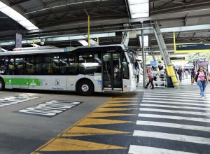 pm-combate-vandalismo-contra-onibus-em-sao-paulo
