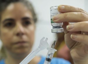 escanteado-na-pandemia,-sul-global-coopera-por-maior-acesso-a-vacinas
