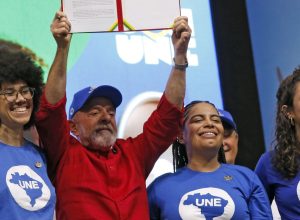 lula-diz-que-vai-cobrar-imposto-das-empresas-americanas-digitais
