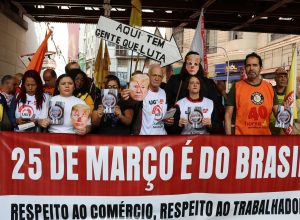 ato-de-trabalhadores-na-25-de-marco-repudia-interferencia-de-trump
