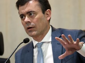 tarifaco-nao-deve-afetar-investimentos-dos-eua-no-brasil