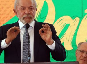 lula-diz-que-vai-convidar-trump-para-a-cop30,-em-belem