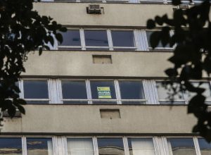 parcela-de-familias-que-pagam-aluguel-sobe-25%-em-8-anos,-mostra-ibge