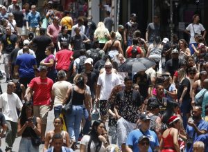 populacao-brasileira-chega-a-213,4-milhoes-de-habitantes,-estima-ibge