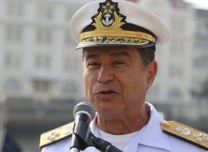fux-vota-pela-absolvicao-de-ex-comandante-da-marinha-almir-garnier