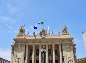forum-teme-violencia-do-estado-contra-negros-em-pacote-legislativo