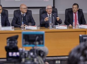 pcc-usa-postos-e-moteis-para-lavagem-de-dinheiro,-aponta-operacao