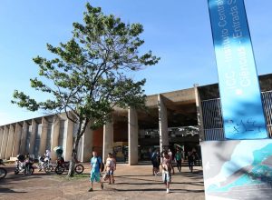 pesquisas-de-universidades-publicas-promovem-deteccao-de-metanol