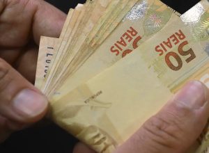 lote-extra-de-r$-1,5-bi-do-abono-salarial-sera-pago-nesta-quarta-feira