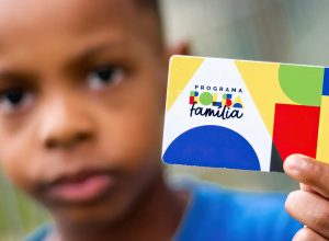 caixa-paga-bolsa-familia-a-beneficiarios-com-nis-de-final-2