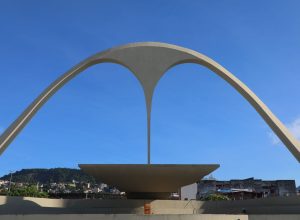 liesa-vai-colocar-a-venda-ingressos-para-frisas-no-sambodromo