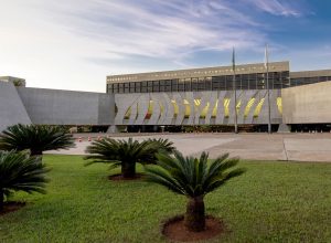 stj-suspende-operacoes-da-refinaria-de-manguinhos,-no-rio