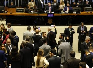 motta-adia-votacao-de-pl-antifaccao-para-terca-feira-(18)