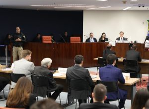 stf-rejeita-recurso-e-mantem-condenacao-de-bolsonaro-na-trama-golpista