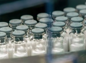 anvisa-assina-termo-de-compromisso-para-a-vacina-da-dengue-do-butantan