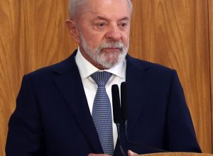 lula-comenta-prisao-de-jair-bolsonaro:-“licao-de-democracia”