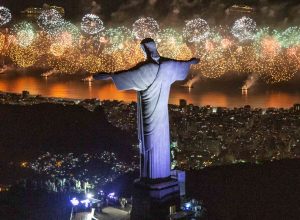 reveillon-do-rio-tera-shows-de-gilberto-gil-com-ney-e-belo-com-alcione