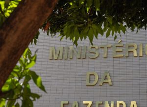 estatais-federais-em-dificuldade-poderao-pedir-aportes-da-uniao