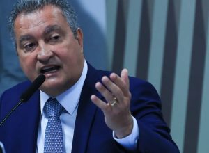 agenda-economica-e-social-do-governo-priorizou-maioria,-diz-rui-costa