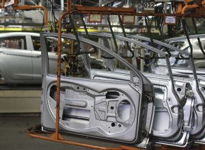 industria-apresenta-estabilidade-em-novembro-de-2025