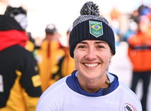 skeleton:-nicole-silveira-e-bronze-em-etapa-da-copa-do-mundo-na-suica