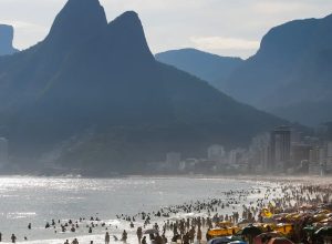 turismo-brasileiro-tem-faturamento-recorde-de-r$-185-bi-em-2025