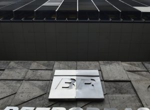 petrobras-reduz-preco-da-gasolina-em-5,2%-a-partir-desta-terca