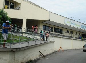 seis-pessoas-sao-mortas-em-tiroteio-em-bar-em-nova-iguacu,-no-rio