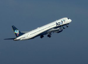 cade-aprova-aumento-da-participacao-da-united-na-azul