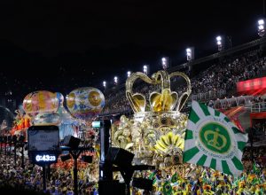 cidade-do-rio-tera-movimento-intenso,-com-ate-oito-milhoes-de-folioes