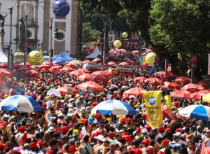 pm-do-rio-prende-mais-de-200-pessoas-durante-carnaval