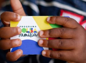 caixa-paga-bolsa-familia-a-beneficiarios-com-nis-de-final-3