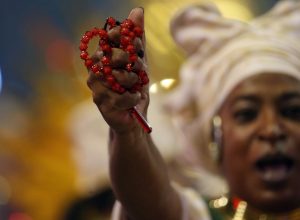 viva-maria-se-une-as-homenagens-a-“malunga”-lea-garcia-no-carnaval