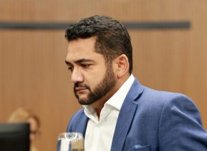 julio-pina-tenta-ir-para-pv,-mas-enfrenta-resistencia-em-goias