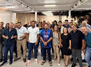 geverson-abel-anuncia-apoio-a-pre-candidatura-de-policarpo