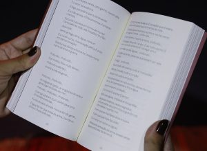 dia-do-livro:-como-o-cinema-e-o-carnaval-impulsionam-a-venda-de-livros