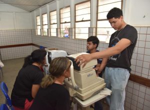prefeitura-leva-mais-de-100-servicos-ao-jardim-tiradentes,-em-aparecida