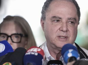 medico-diz-que-lula-retirou-lesao-e-deve-repousar-nos-proximos-dias
