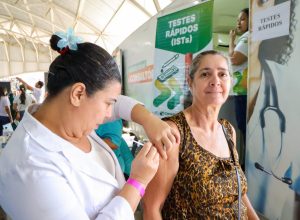 avanca-canedo-leva-servicos-e-registra-3,5-mil-atendimentos-na-vila-galvao