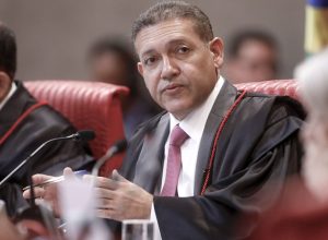 nunes-marques-vai-relatar-acao-de-bolsonaro-para-anular-pena