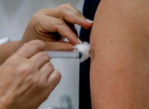 dengue:-producao-nacional-e-dose-unica-sao-vantagens-da-nova-vacina