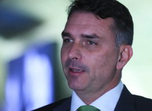 flavio-confirma-encontro-com-vorcaro-apos-banqueiro-ter-sido-preso