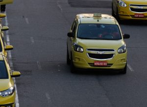 cmn-regulamenta-nova-linha-para-motoristas-de-aplicativos-e-taxistas