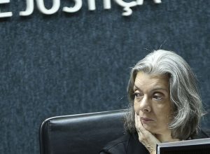 carmen-lucia-vota-por-derrubar-flexibilizacao-da-lei-da-ficha-limpa 