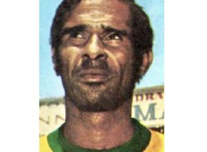 morre-brito,-titular-do-brasil-na-conquista-do-tricampeonato-no-mexico